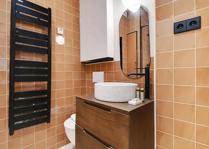 Superb -1br-4p- Montmartre Париж